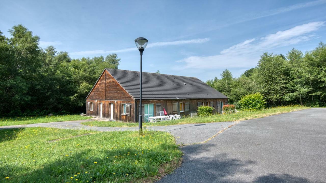 Vacanceole - Residence Le Domaine Du Bosquet Égletons Екстериор снимка