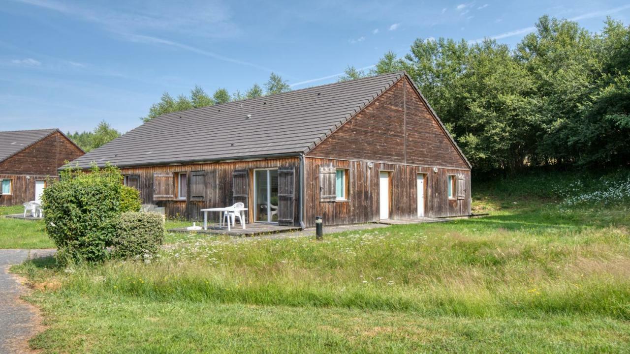 Vacanceole - Residence Le Domaine Du Bosquet Égletons Екстериор снимка