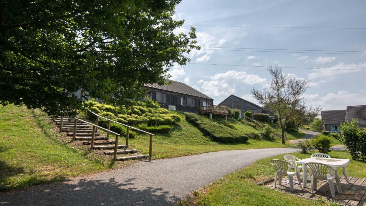 Vacanceole - Residence Le Domaine Du Bosquet Égletons Екстериор снимка